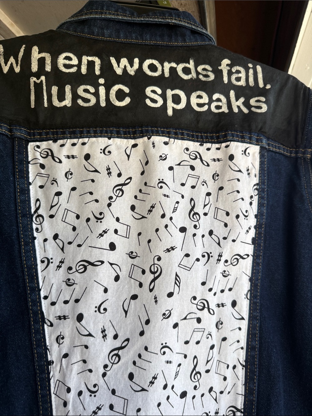 Jacket - Picture 3 of 4